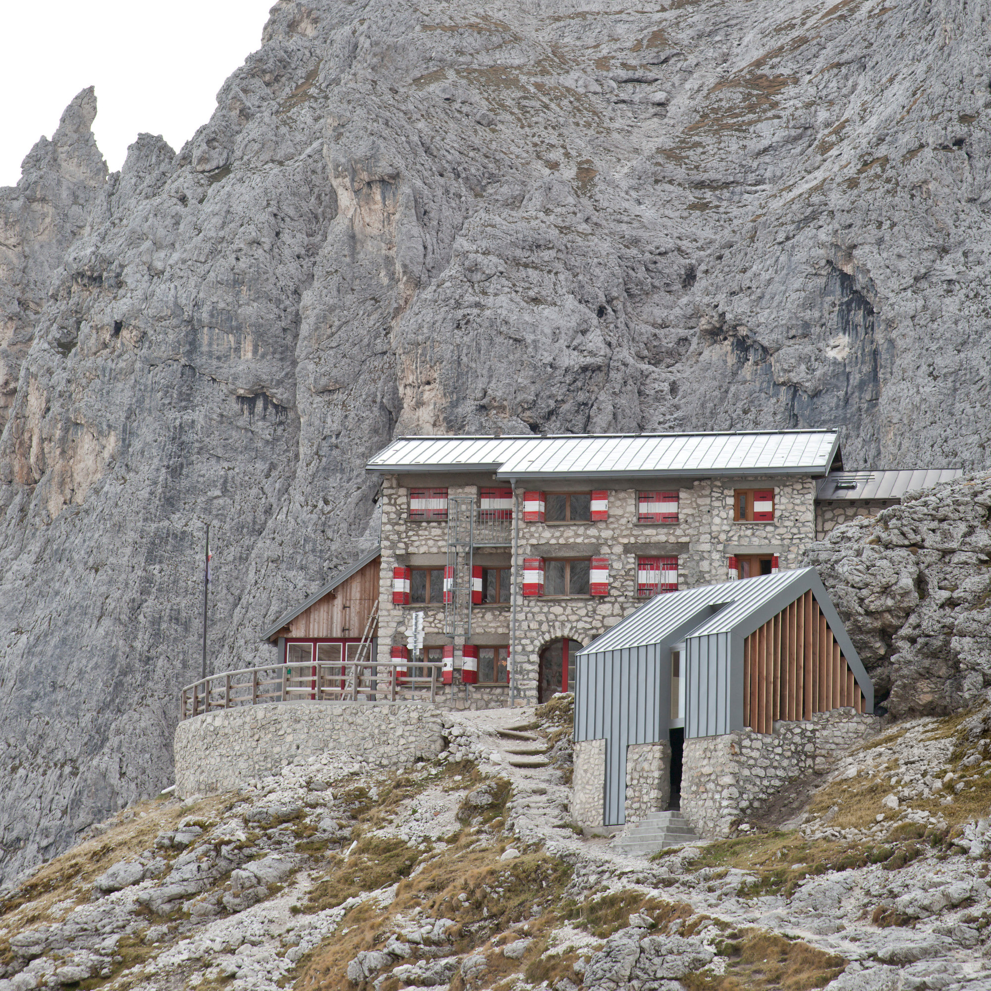 Bivacco Pradidali_Rifugio_Alpino_Trentino_Mimeus Architettura_03