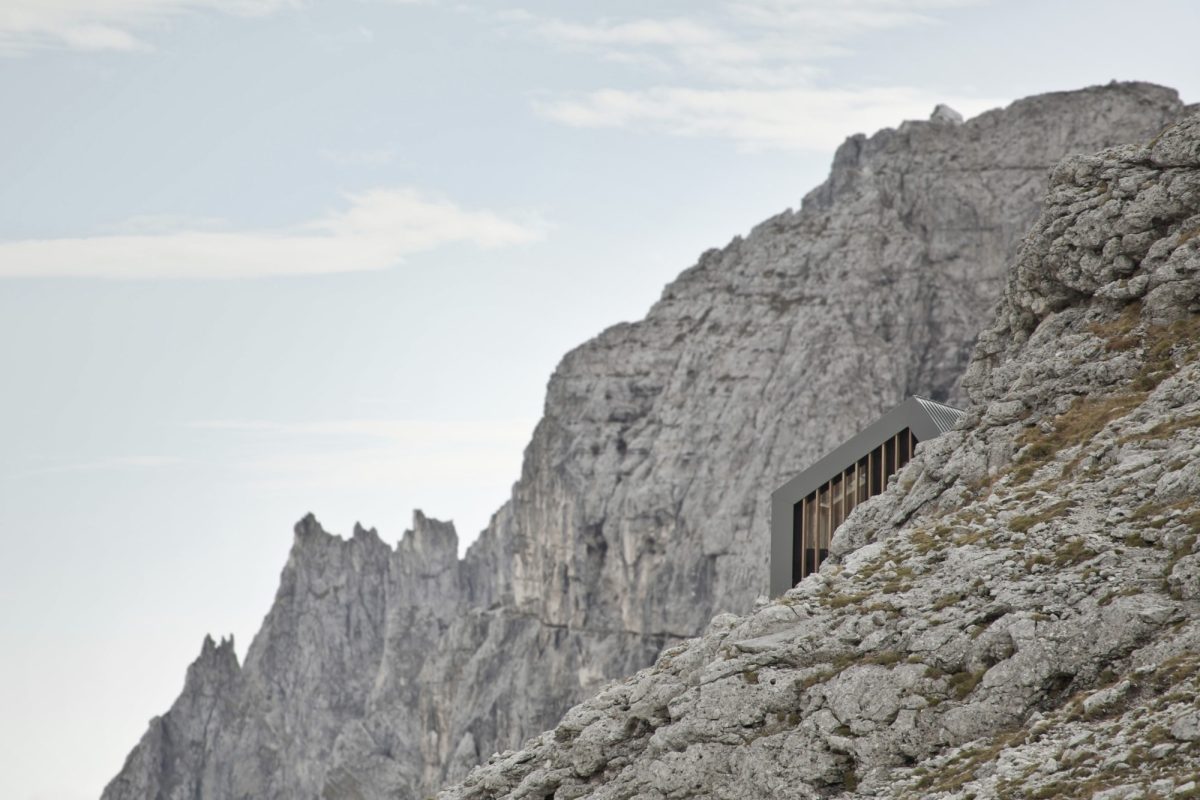 Bivacco Pradidali_Rifugio_Alpino_Trentino_Mimeus Architettura_01